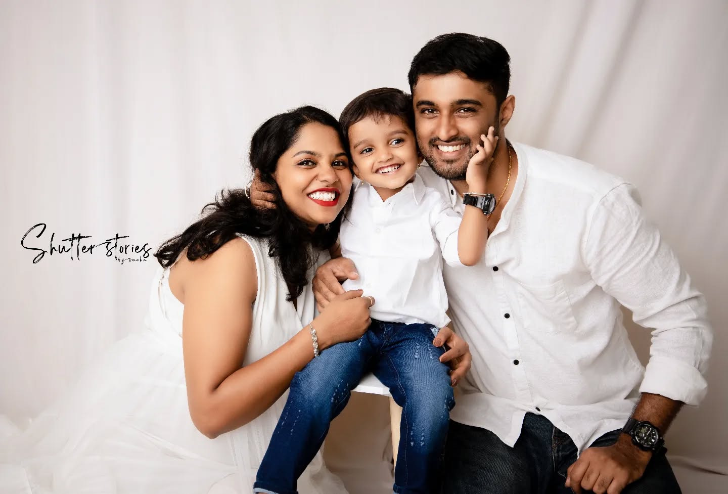 shutterstories_bysneha_1670174499_2985962577748149031_39672286033