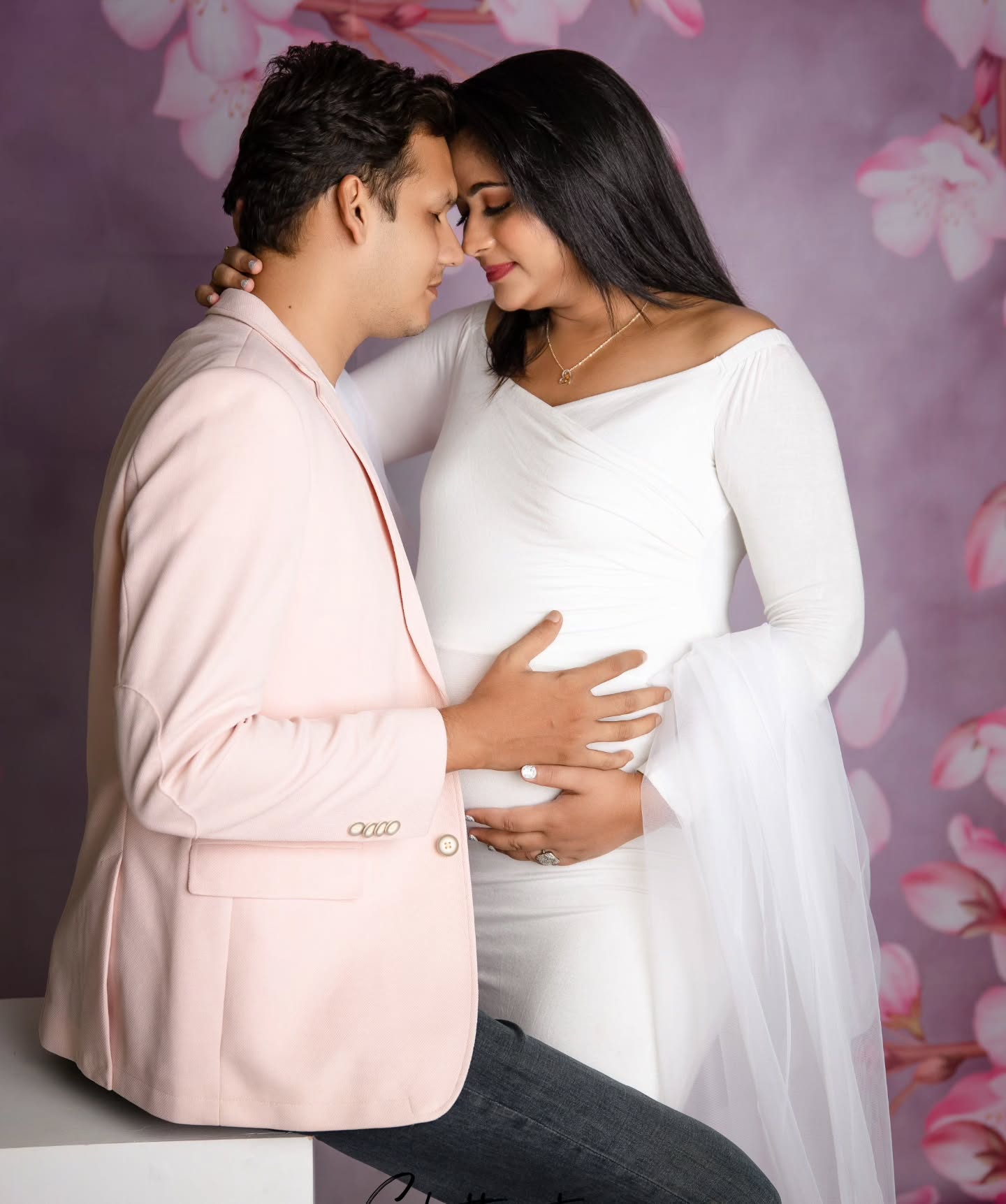 shutterstories_bysneha_1684570885_3106728215728486612_39672286033