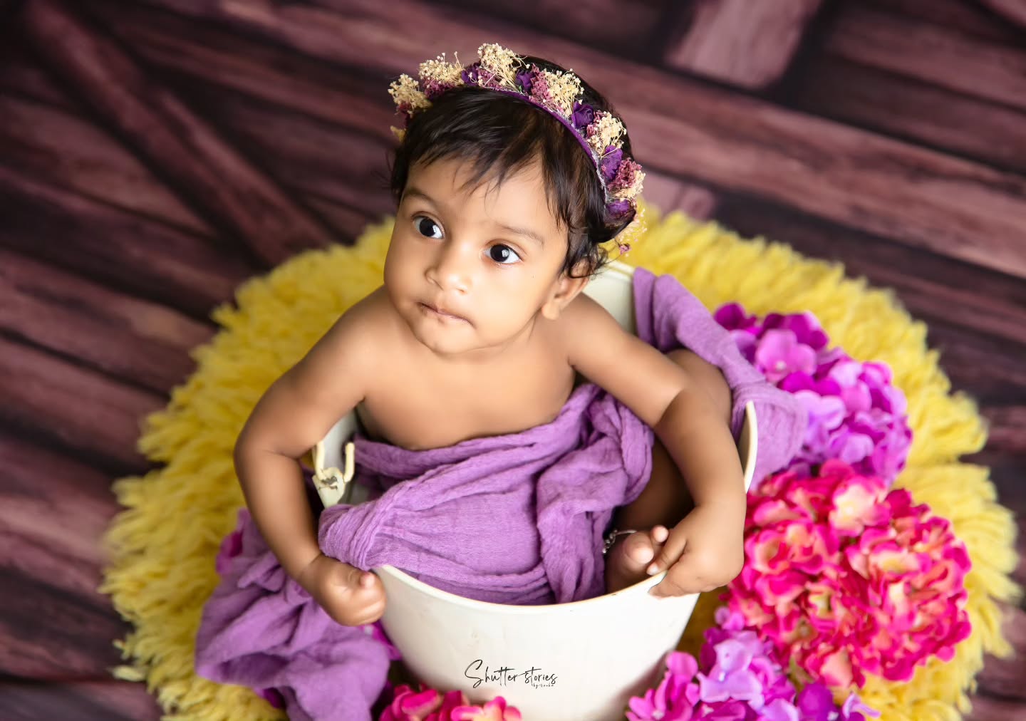 shutterstories_bysneha_1699762119_3234161523184904038_39672286033