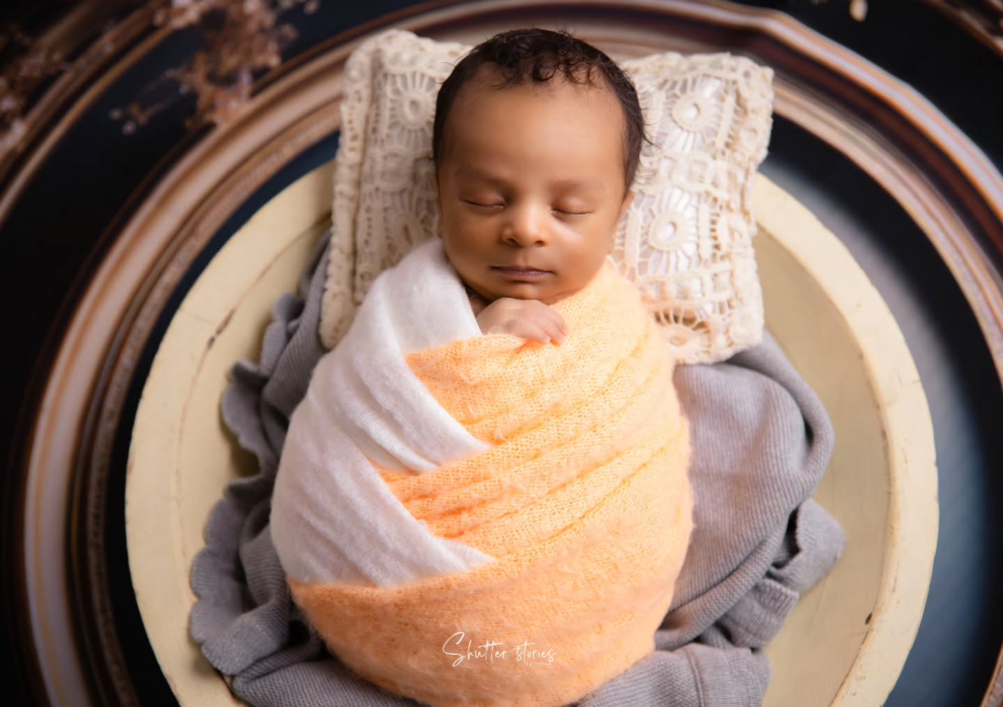 shutterstories_bysneha_1735314233_3532394272228305426_39672286033